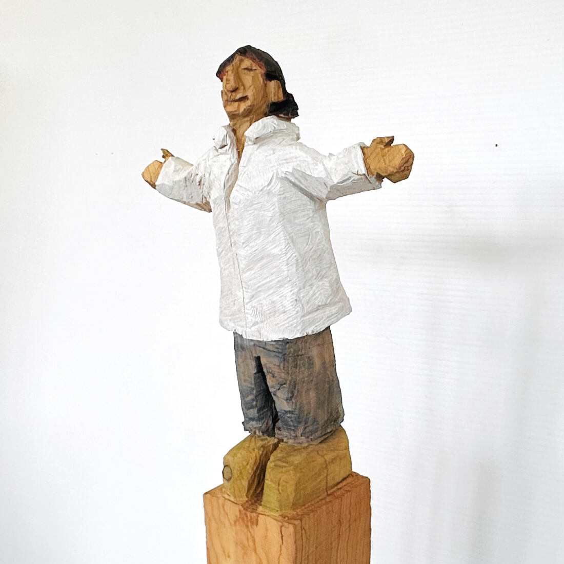 Marcel Bernet holzbildhauer figürlich holzskulptur sculptor figurative wood art