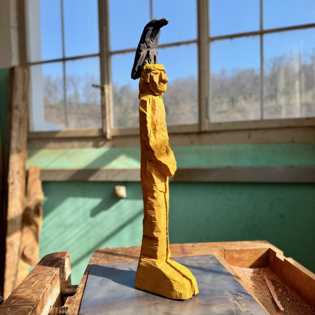 Marcel Bernet holzbildhauer figürlich holzskulptur sculptor figurative wood art kettensäge chainsaw motorsäge