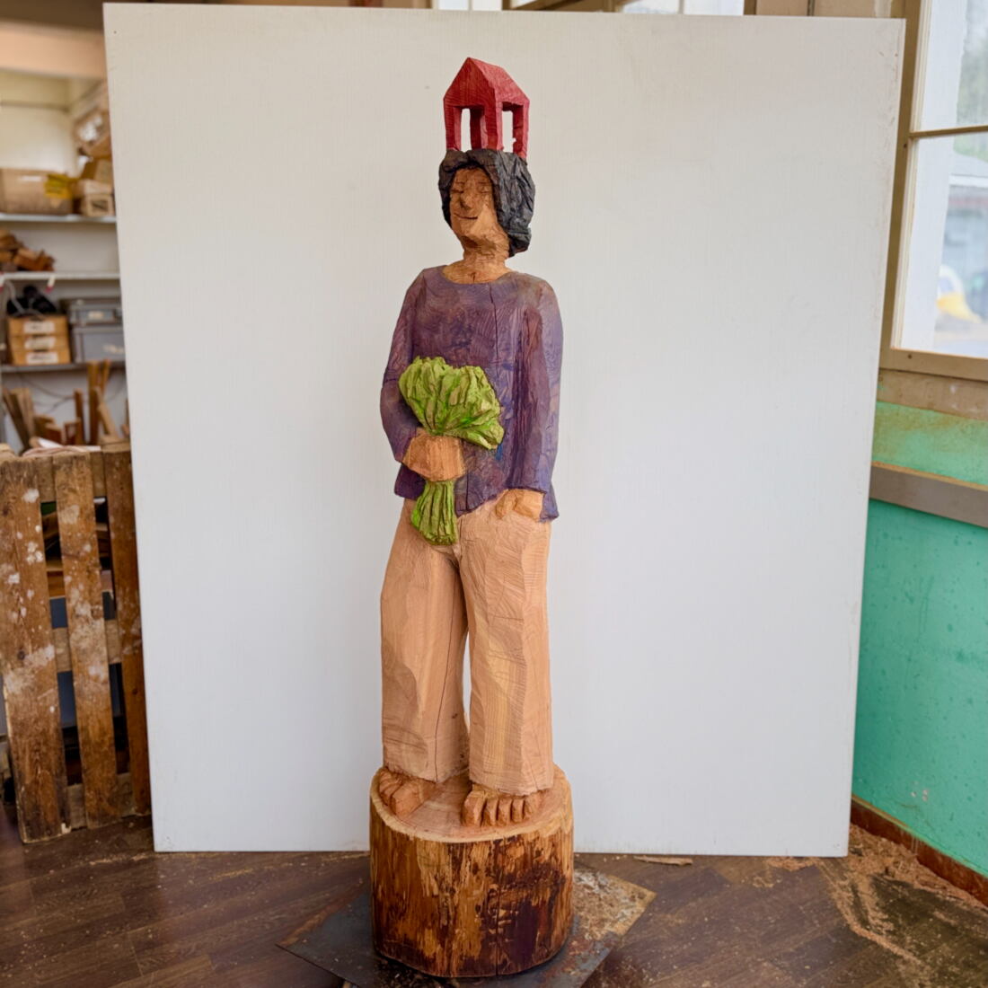 Marcel Bernet holzbildhauer figürlich holzskulptur sculptor figurative wood art kettensäge chainsaw motorsäge