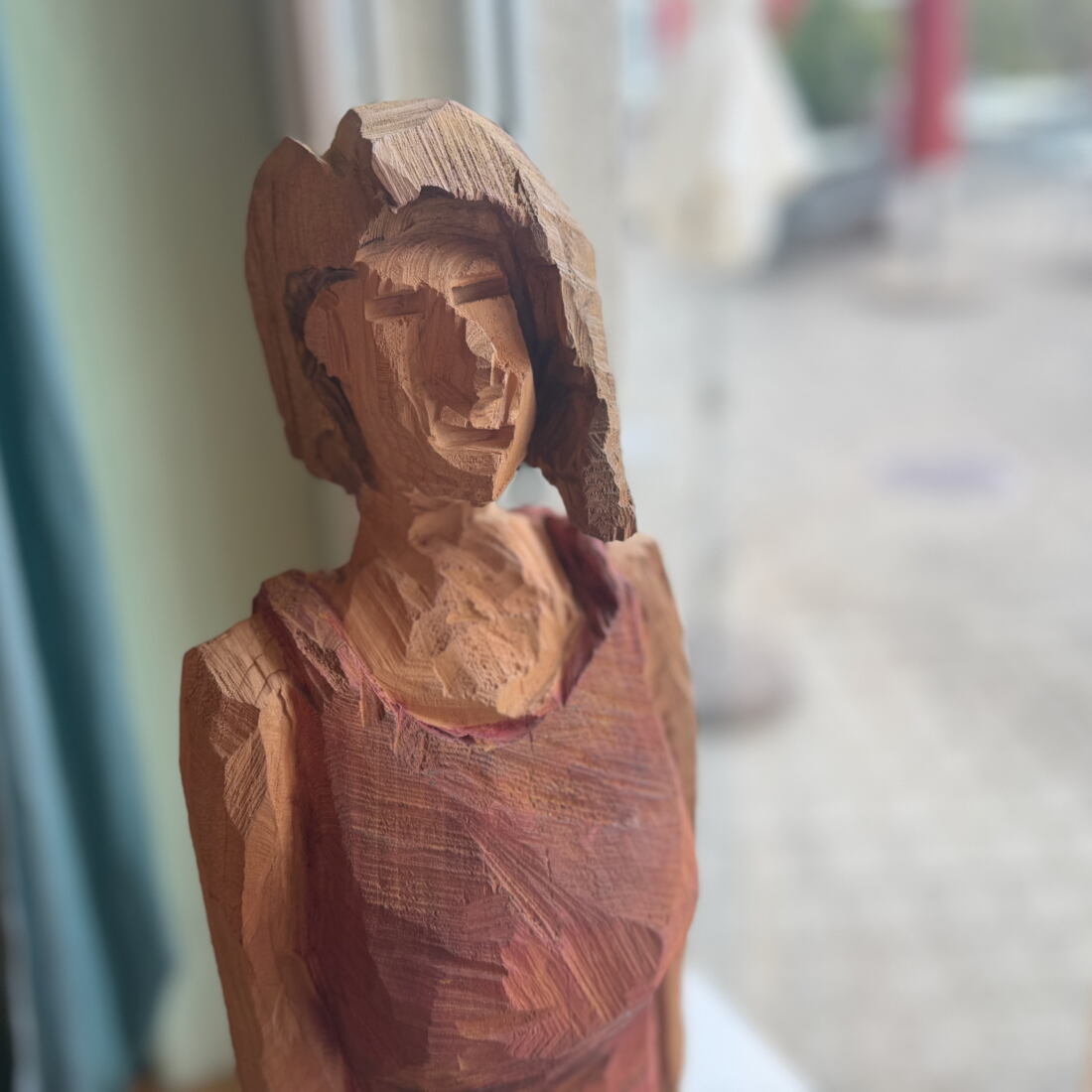Marcel Bernet holzbildhauer figürlich holzskulptur sculptor figurative wood art kettensäge chainsaw motorsäge rigi weggis luzern edelweiss